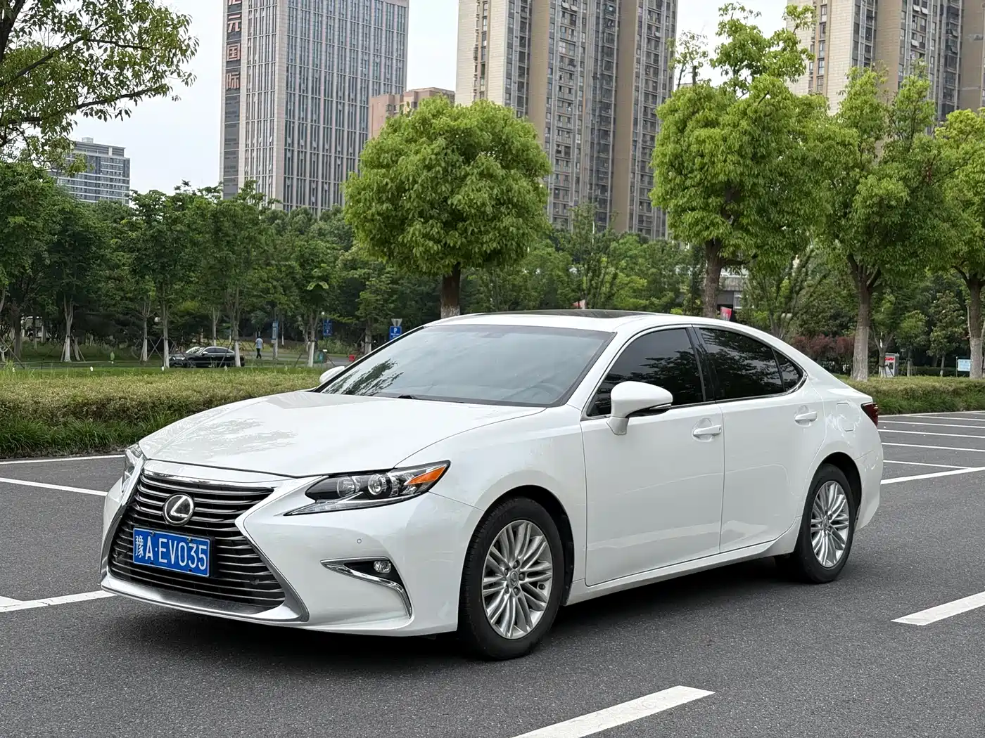 Lexus ES 2015 200 Elite Edition
