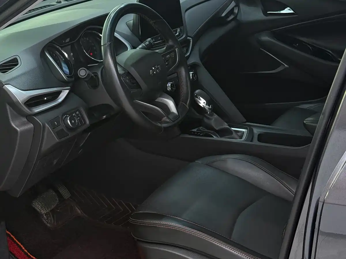 Chevrolet Volando 2022 2020 Mild Hybrid Redline 530T Automatic Premium Edition (5+2 seater)