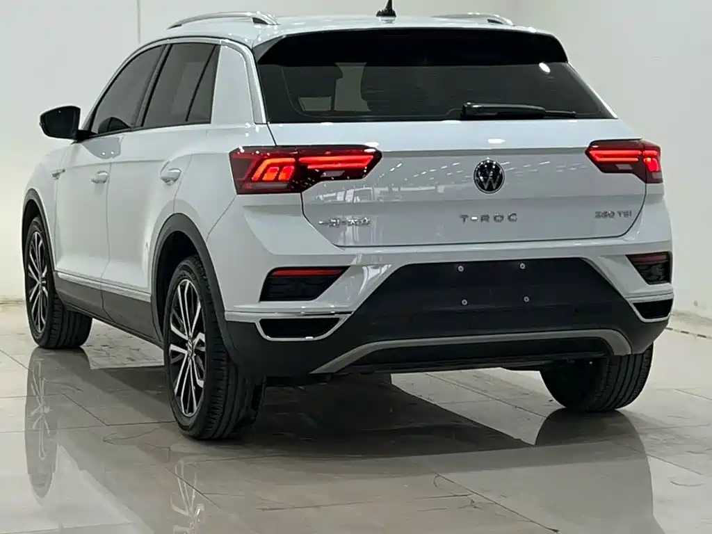 Photo 9 - Volkswagen T-ROC