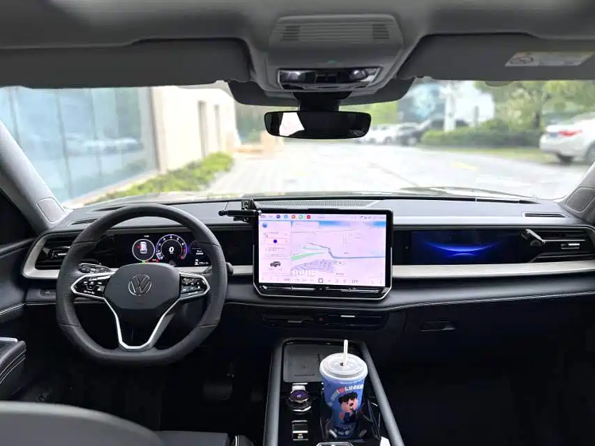 VOLKSWAGEN TOURANG