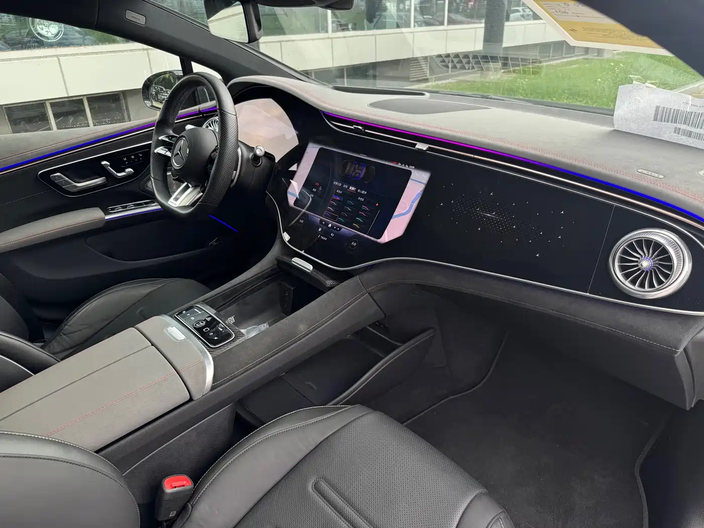 MERCEDES-BENZ EQS AMG