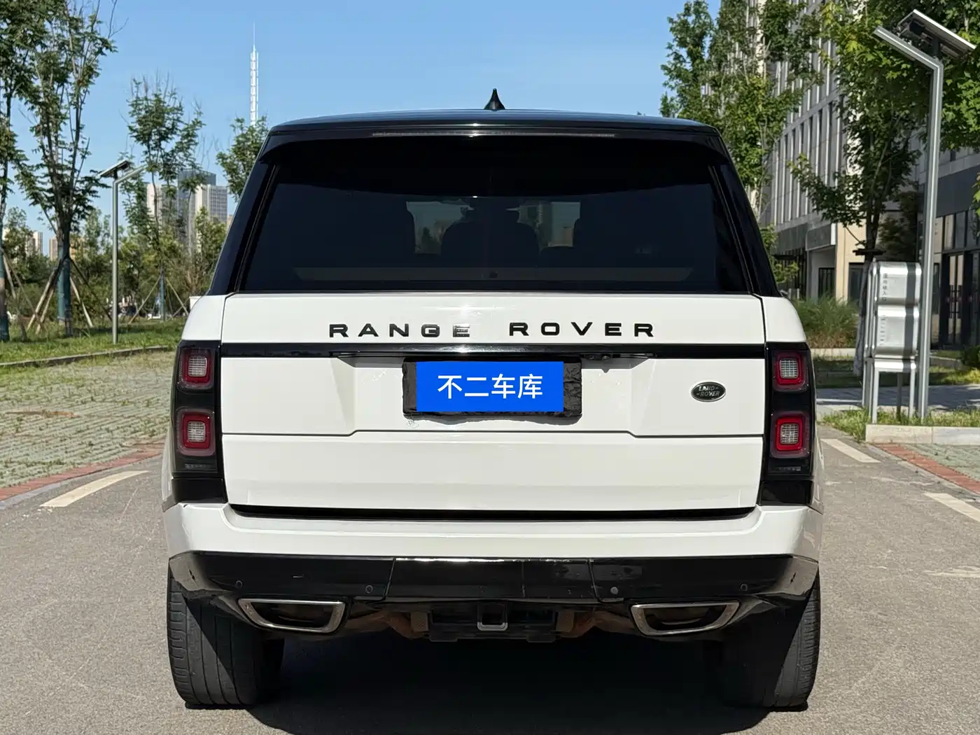 Land Rover Range Rover 2017 3.0 SC V6 Vogue фото 25