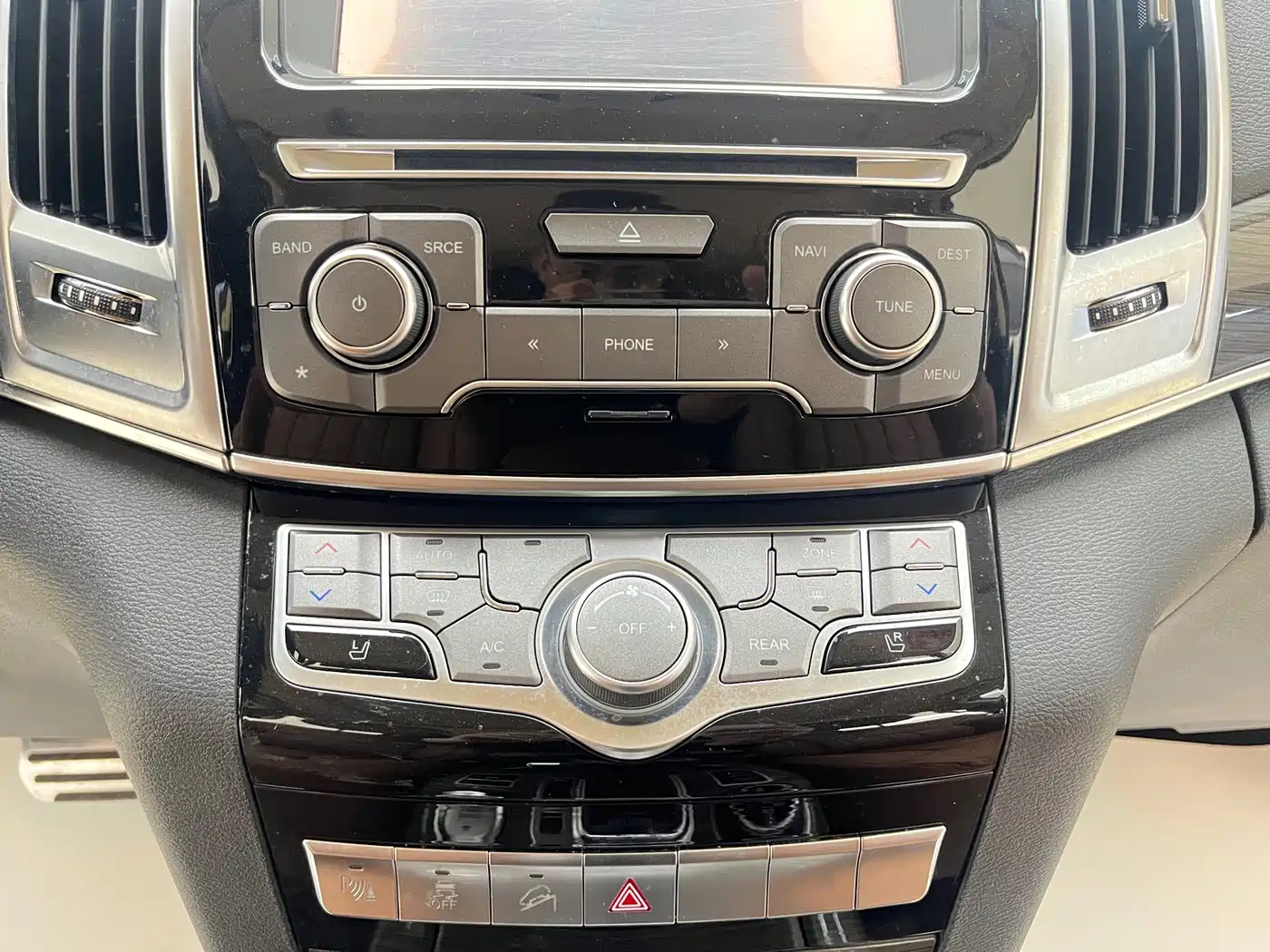 Haval H9 2015 2.0T 4WD Luxury 7-Seater фото 18