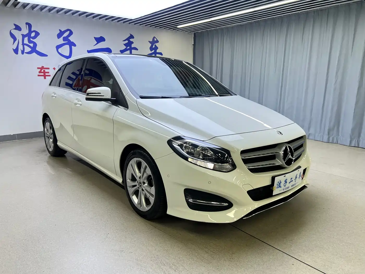 Mercedes-Benz B-Class 2018 B 200 Sport фото 3