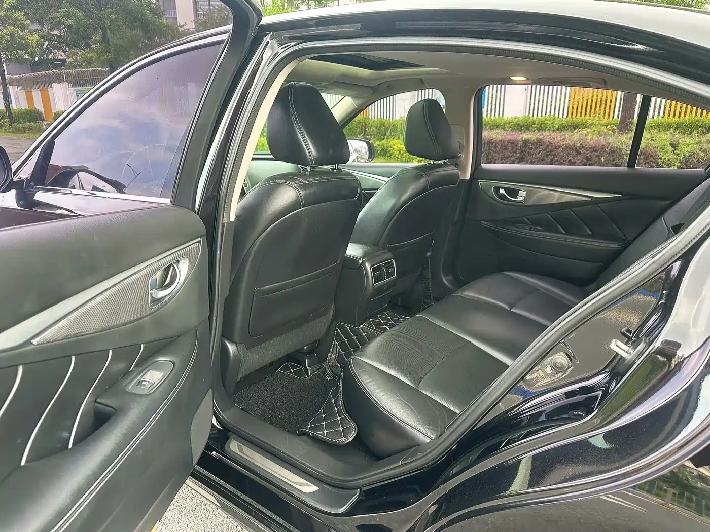 Infiniti Q50L 2017 2016 Model 2.0T Progressive Edition