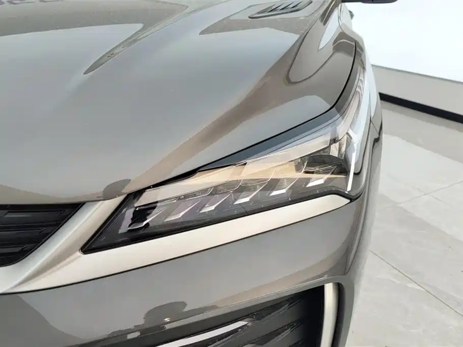 GEELY AUTOMOBILE BINYUE