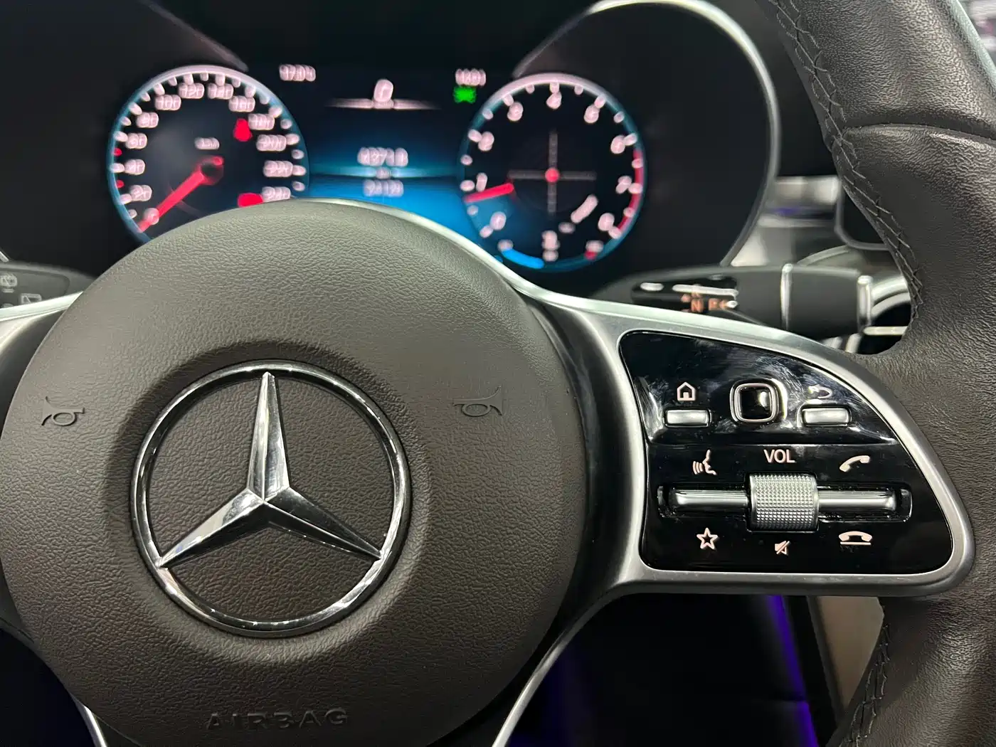 Mercedes-Benz GLC 2022 Facelift II GLC 260 L 4MATIC Luxury фото 19