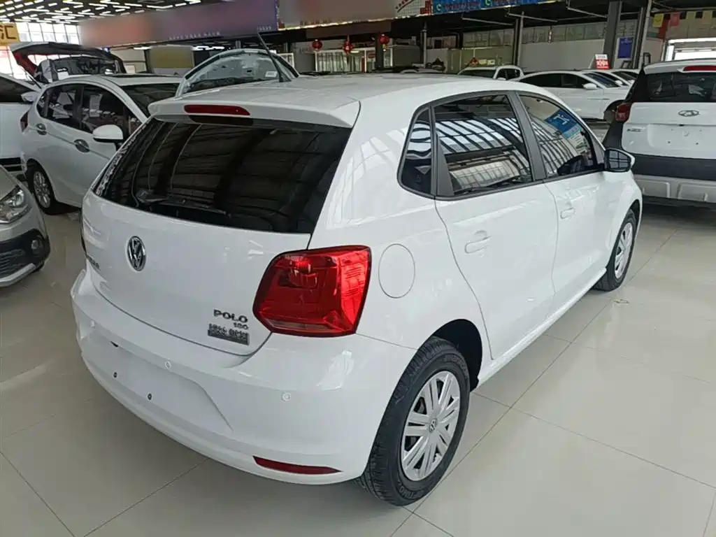 Volkswagen Polo 2018 1.5L Auto Safe Drive фото 7