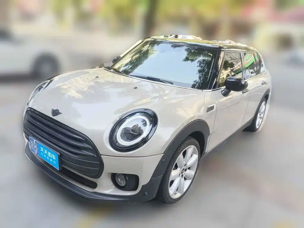 MINI CLUBMAN