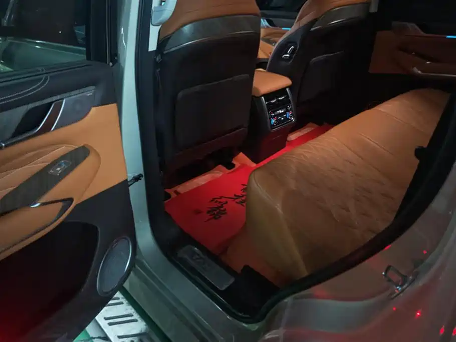 Tank 500 2022 3.0T Business Edition Zaojing 5-Seater фото 11