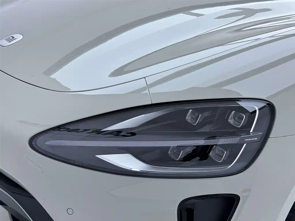 Xiaomi Auto Xiaomi SU7 2024 RWD Ultra Long Range Advanced Smart Driving Pro Edition фото 13