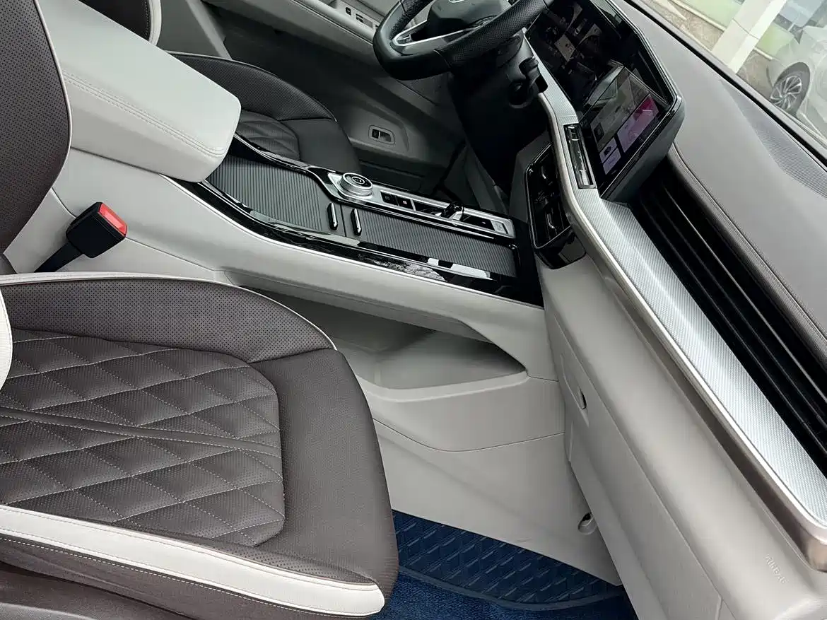 Volkswagen Talagon 2023 380TSI 4WD R-Line Touring Edition фото 20