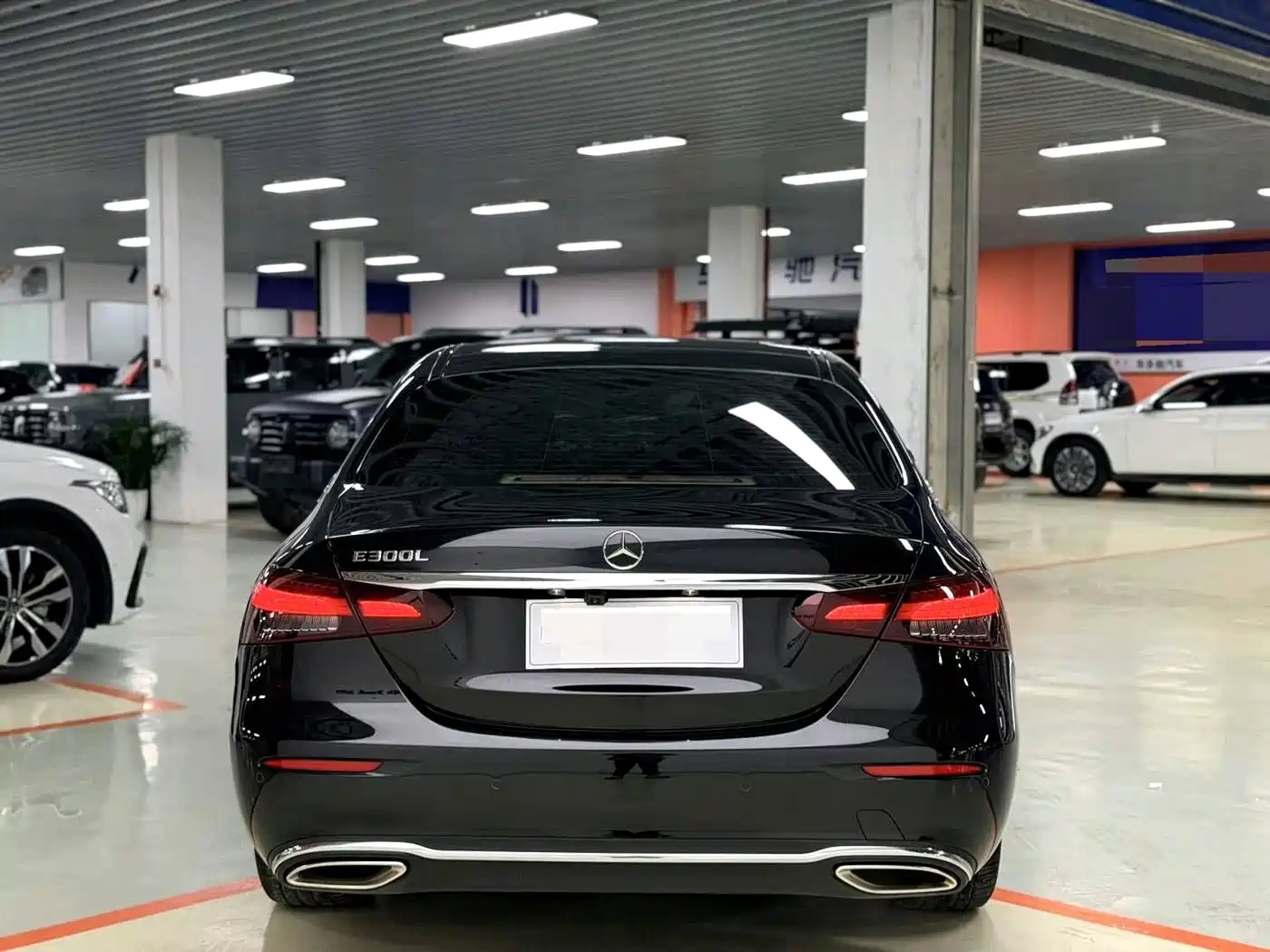 Mercedes-Benz E-Class 2021 E 300 L Fashion фото 5