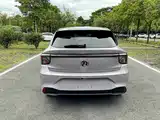 Фото 18 - MG MG4 EV