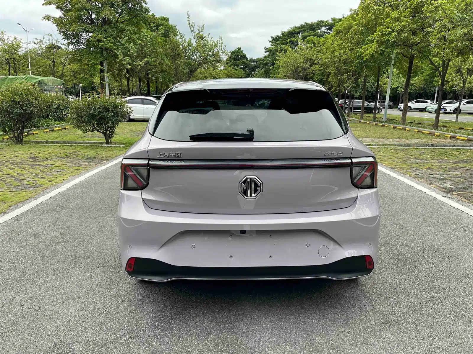 Фото 18 - MG MG4 EV