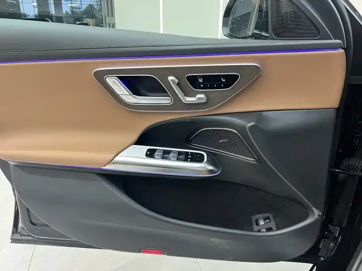 Mercedes-Benz E-Class New Energy 2024 E 350 e L Plug-in Hybrid Sedan фото 11
