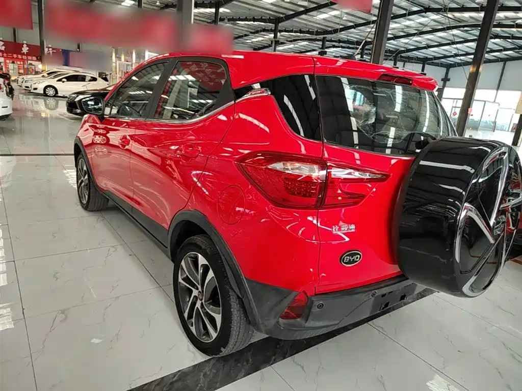 BYD Yuan 2016 1.5L Automatic Luxury фото 5