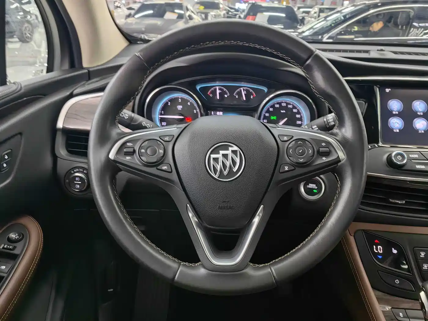 Buick Envision Plus 2017 28T AWD Elite фото 7