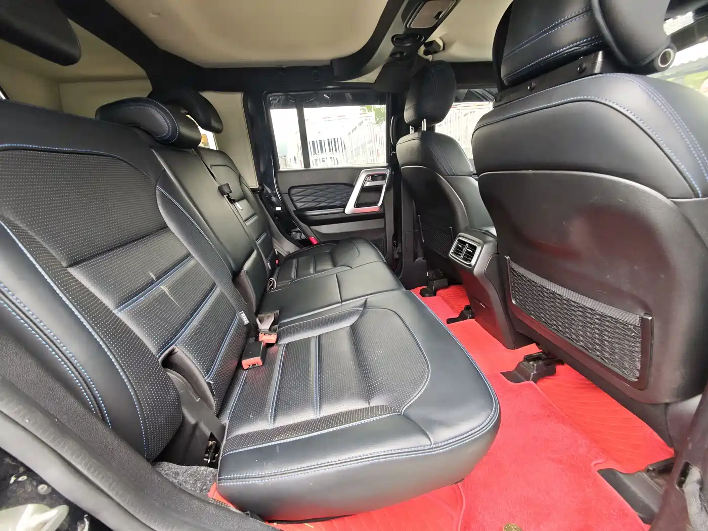 BAIC ORV Beijing Offroad BJ40 2019 PLUS 2.3T Automatic 4WD Luxury Edition China VI фото 10
