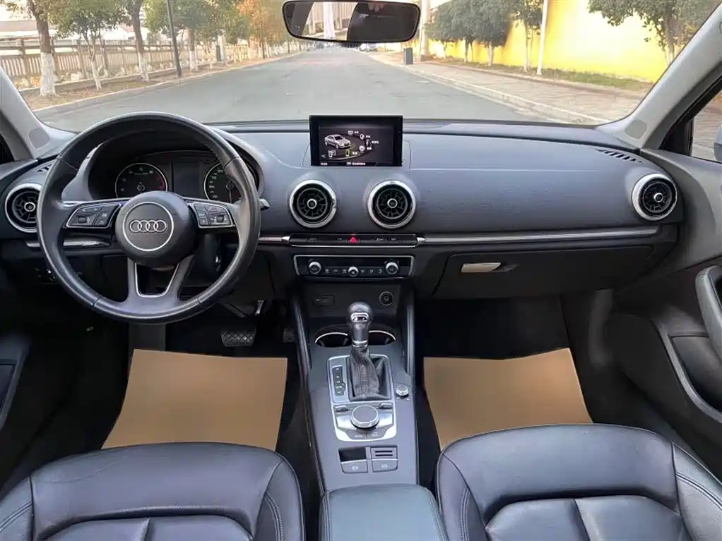 Audi A3 2019 Limousine 35 TFSI Style China VI фото 19