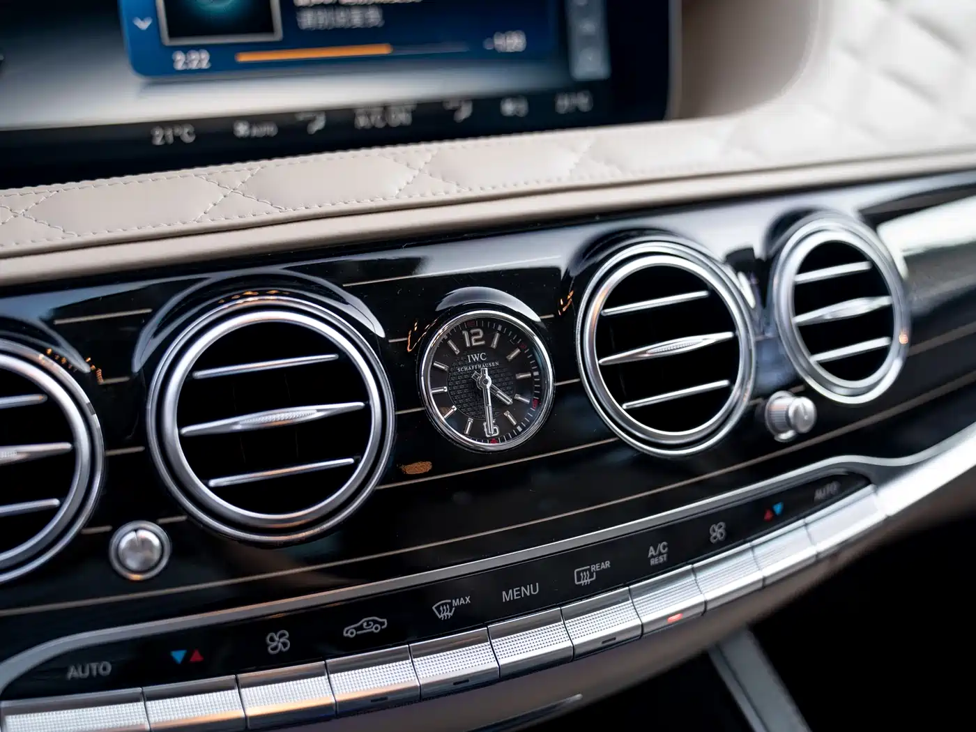 Mercedes-Benz Maybach S-Class 2018 Model S 680 фото 14