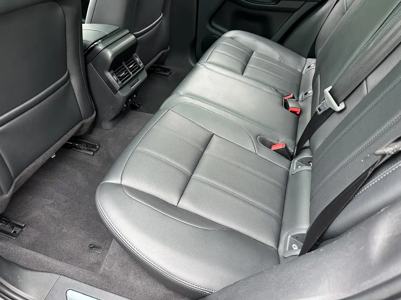 Land Rover Range Rover Evoque 2020 249PS R-DYNAMIC S Sport Edition фото 25