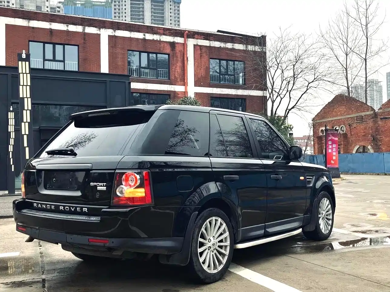 Land Rover Range Rover Sport 2010 3.6 TDV8 HSE Diesel фото 9