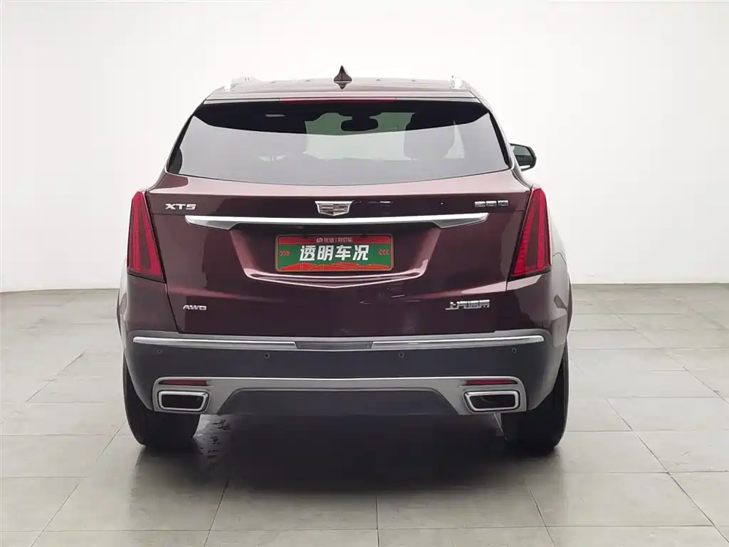 CADILLAC XT5