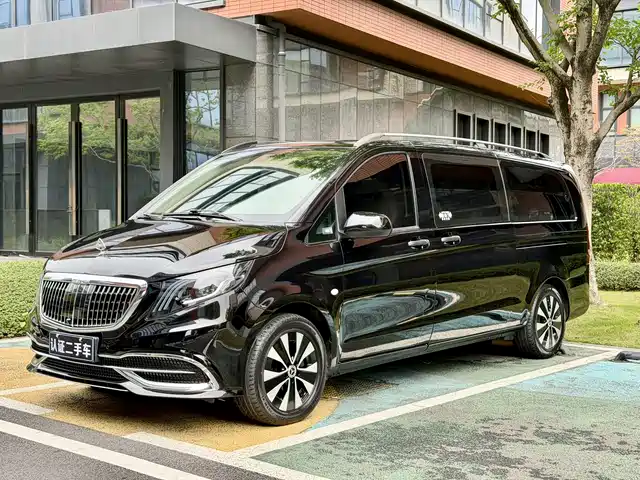 Mercedes-Benz Vito 2021 2.0T Business Edition 7-seater