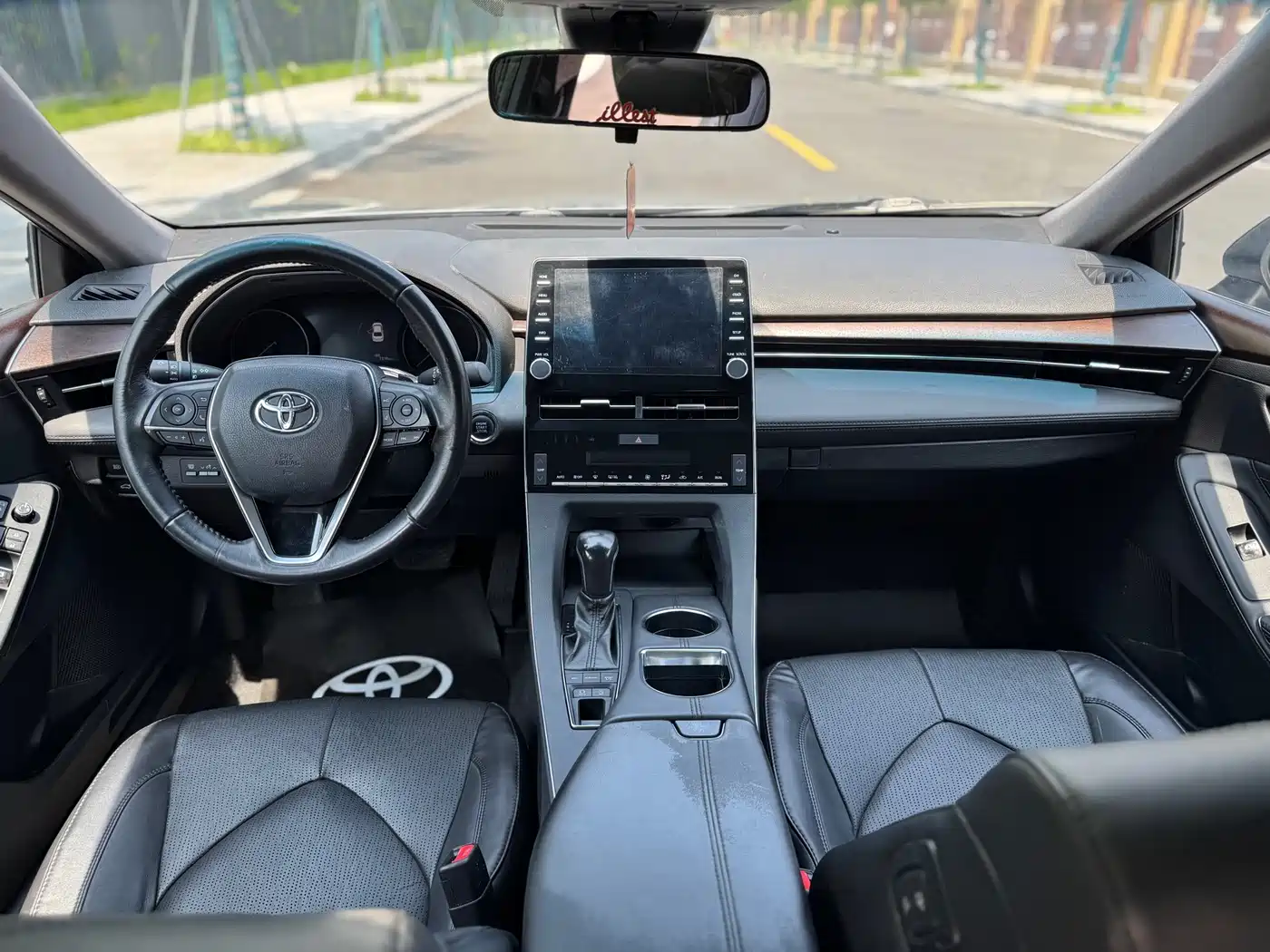 Toyota Avalon 2019 2.5L Touring Premium (China V) фото 9