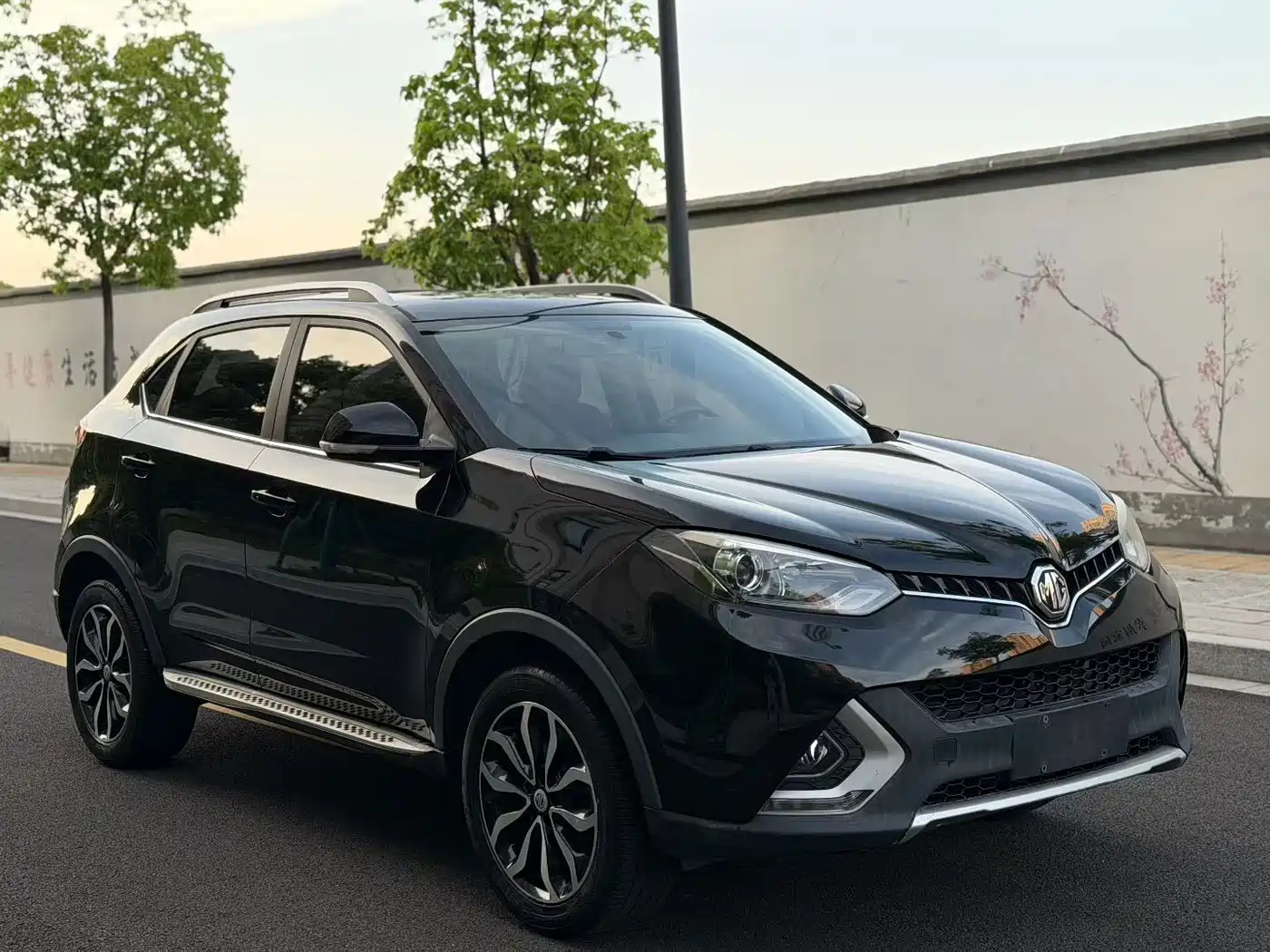 MG Roewe RX5 2017 2016 1.5TGI TST Luxury Edition
