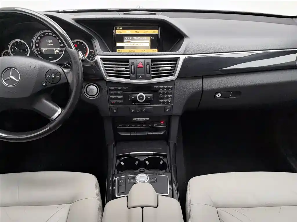 Mercedes-Benz E-Class (Import) 2010 Model E 300 Fashion Luxury Edition фото 12