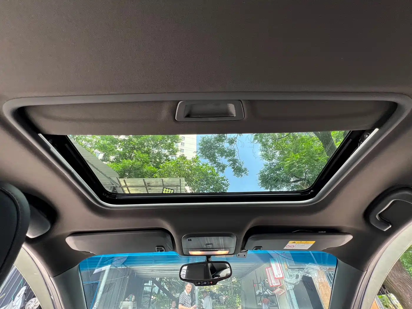Chevrolet Monza 2019 RS 330T Auto Smooth Edition China VI фото 18