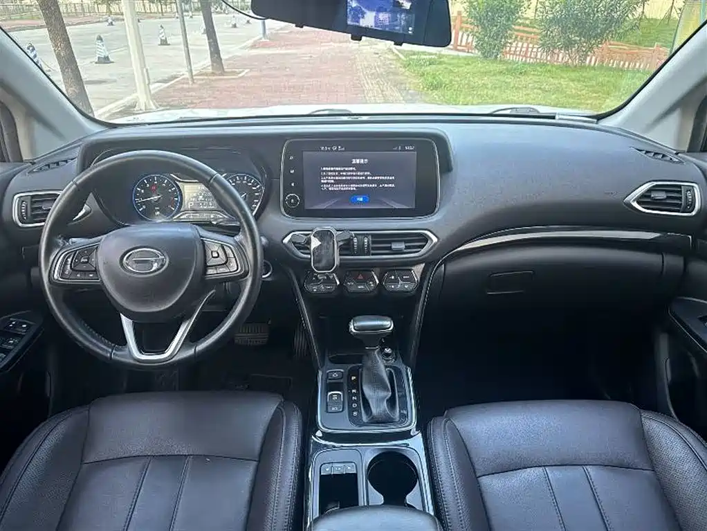 GAC Trumpchi Trumpchi GS4 2019 270T Automatic 2WD Luxury Smart Connect Edition фото 9