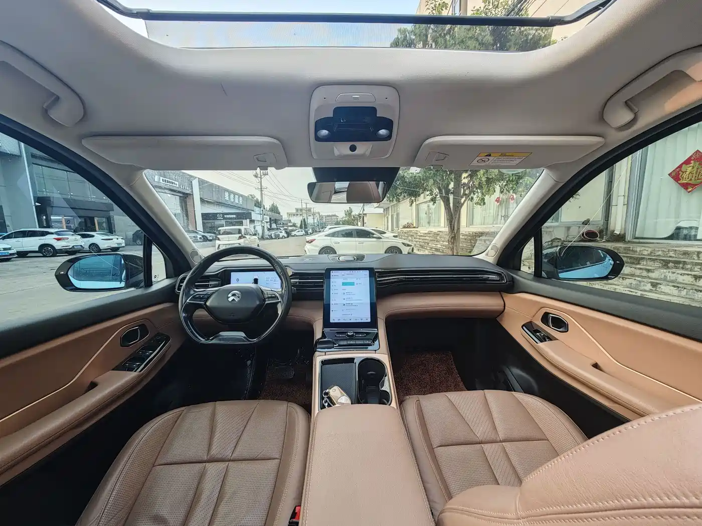 NIO ES8 2019 2018 355KM Standard 6-Seater