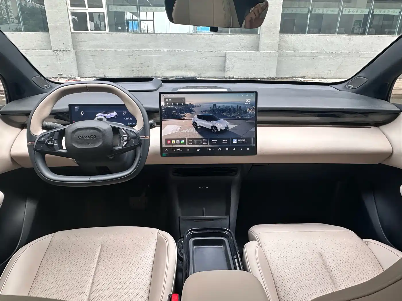 2025 Lynk & Co Z20