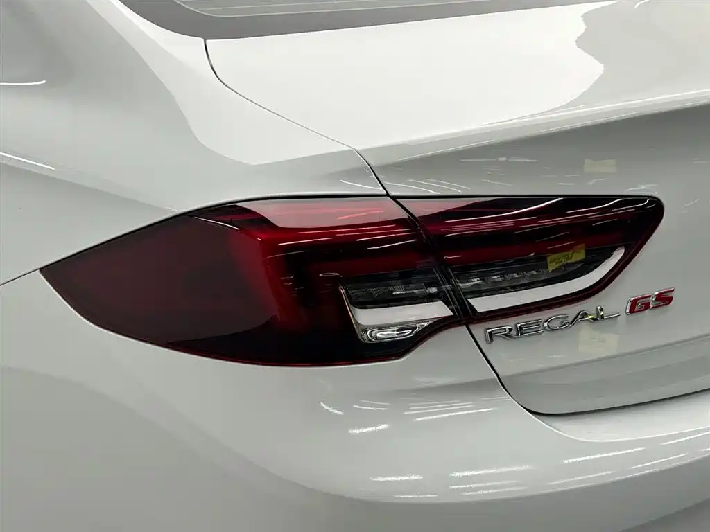 BUICK REGAL