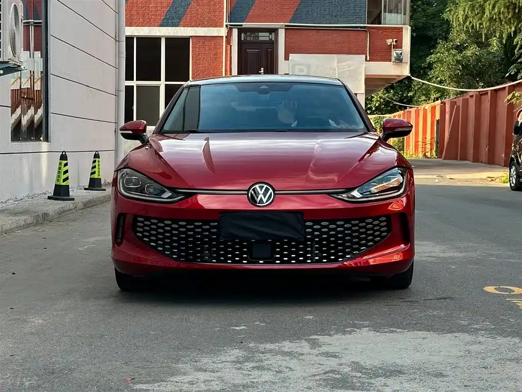 Volkswagen Lamando 2022 Lamando L 280TSI DSG Cool Edition фото 2