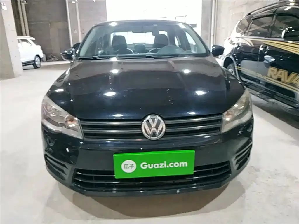 Volkswagen Jetta 2015 1.6L Manual Trend фото 3
