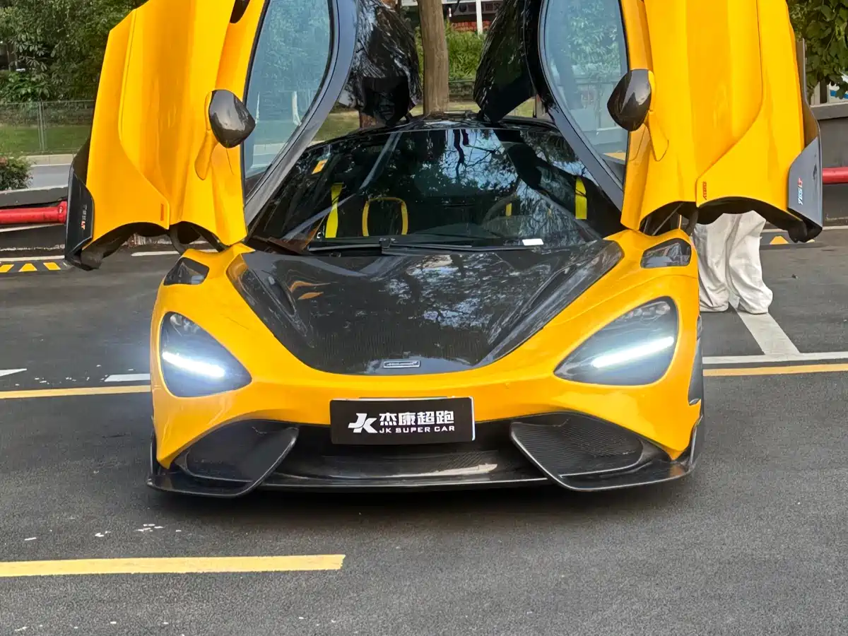 McLaren 720S 2019 4.0T Coupe фото 22
