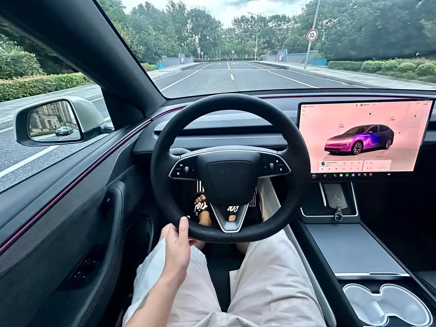 Tesla Model Y L 2026 2025 Facelift Long Range AWD