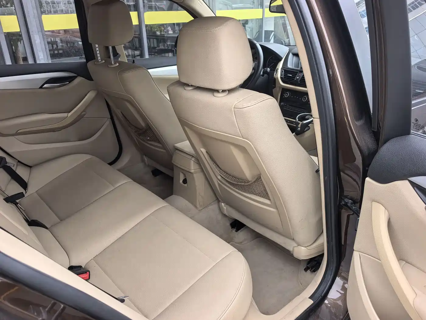 BMW X1 2014 sDrive18i Leading Edition фото 5