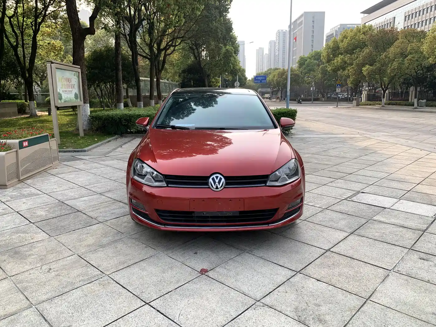 Volkswagen Golf 2015 1.4TSI Automatic Comfort фото 2