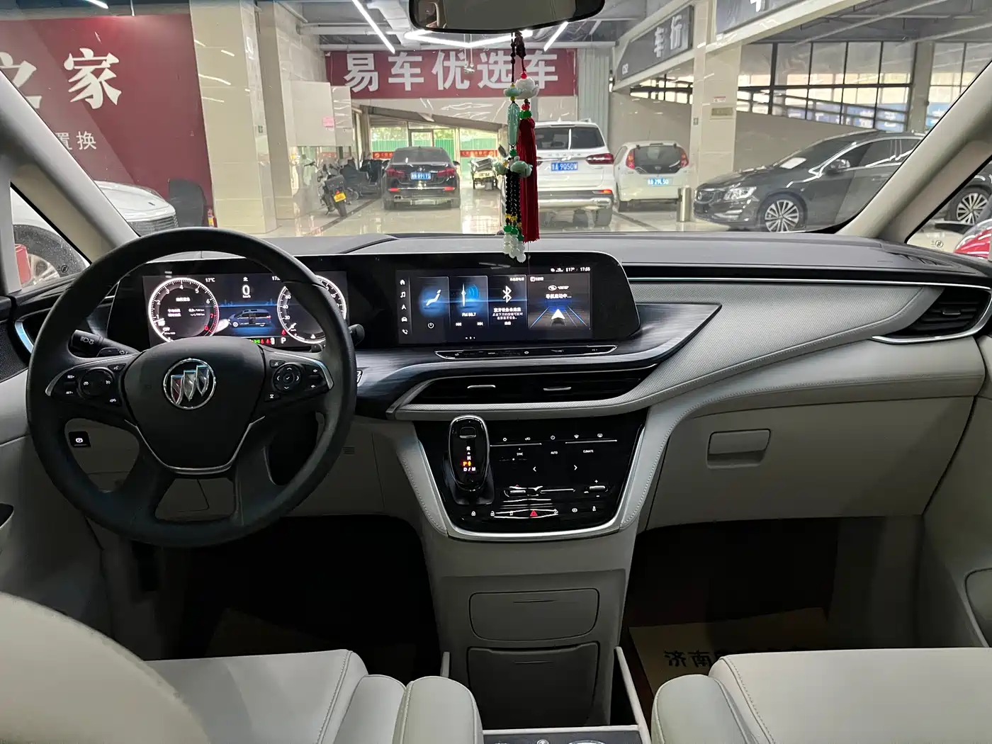 Buick GL8 2020 Model ES Landglory 653T Comfort фото 9