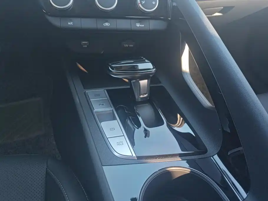 Hyundai Elantra 2025 2023 1.5L CVT GLX Elite Edition