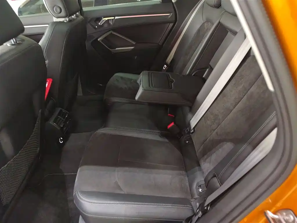 Audi Q3 2019 40 TFSI Fashion Dynamic фото 13