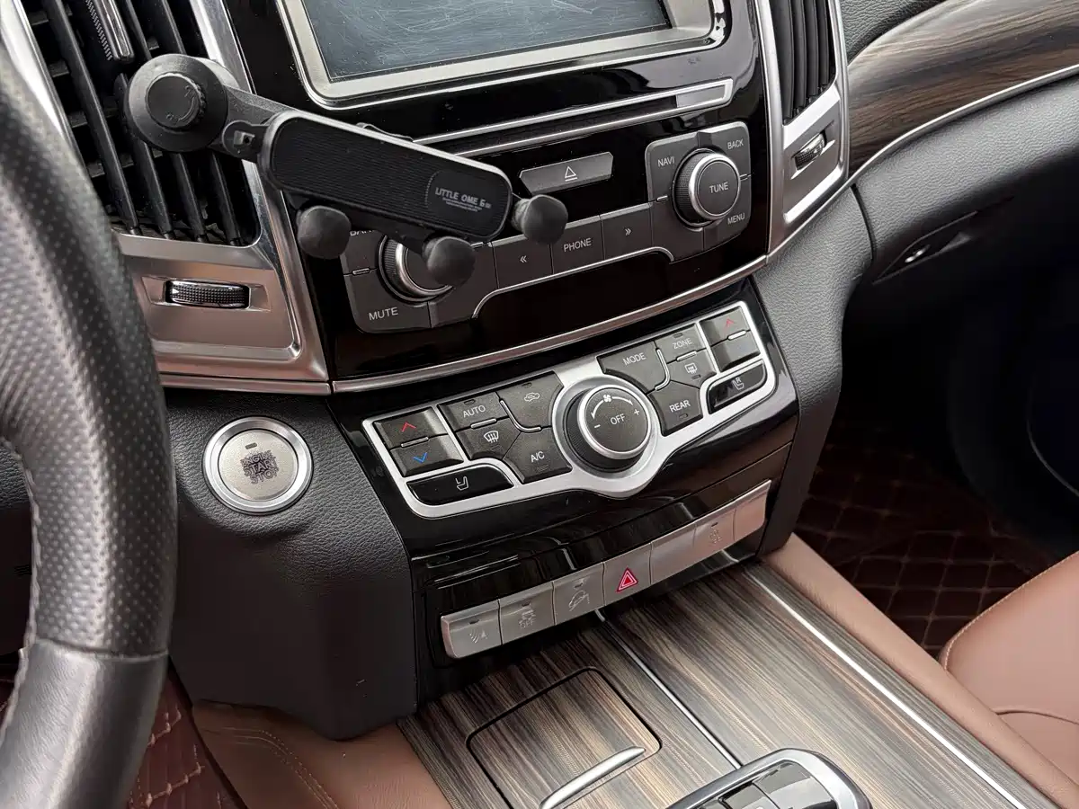 Photo 9 - Haval H9