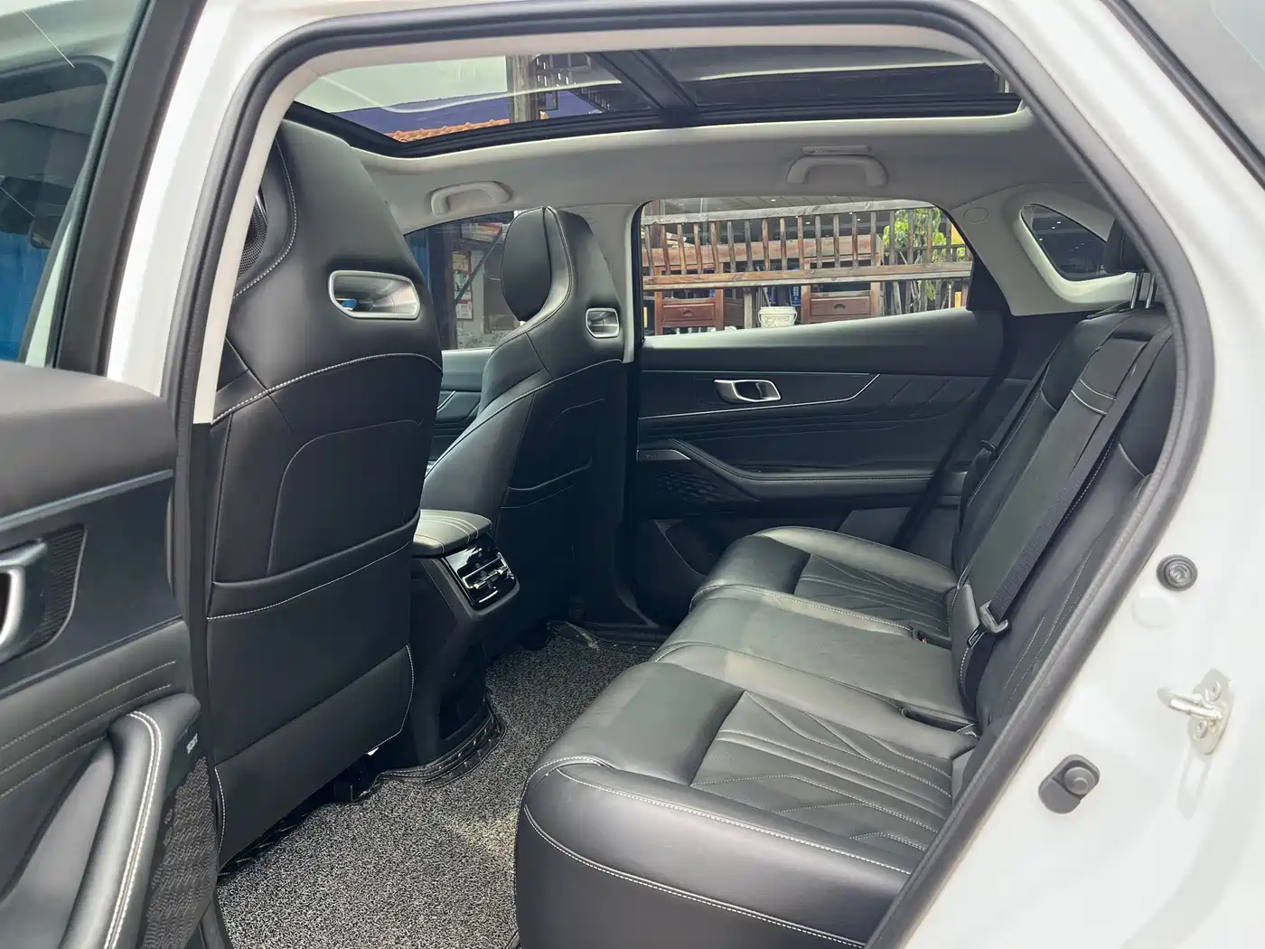 Changan UNI-K 2023 2023 2.0T 2WD Delight Edition