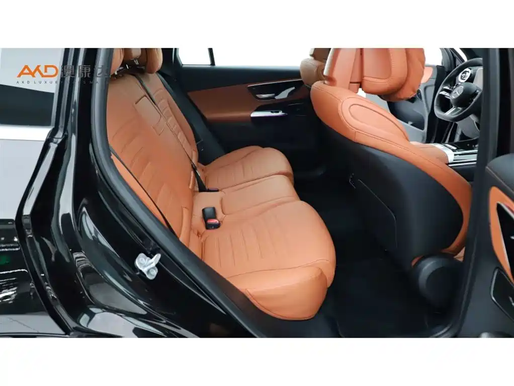 Mercedes-Benz GLC 2024 Facelift GLC 300 L 4MATIC Sport 5-seater фото 8
