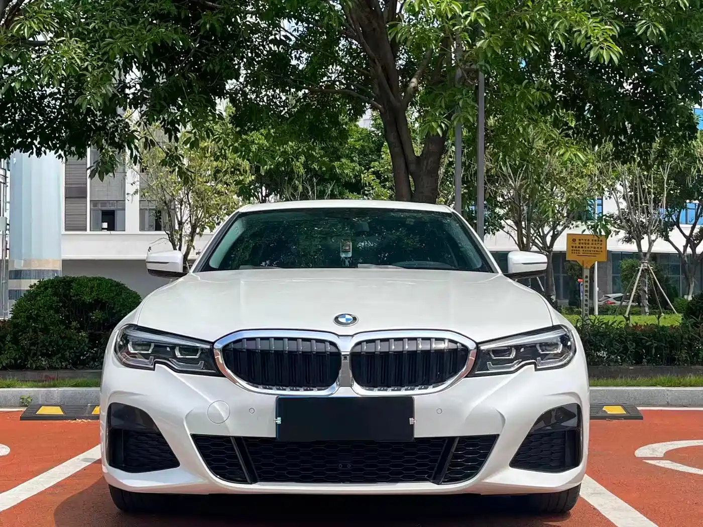 BMW 3 Series 2021 320Li M Sport Package фото 2